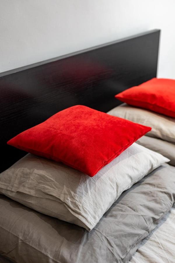 Little Cola Apartment In Dohany Street With Ac Boedapest Buitenkant foto